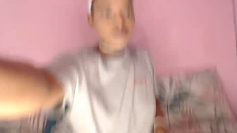 Tee online show from 10/22/25, 10:04