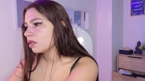        online show from 11/19/25, 11:43