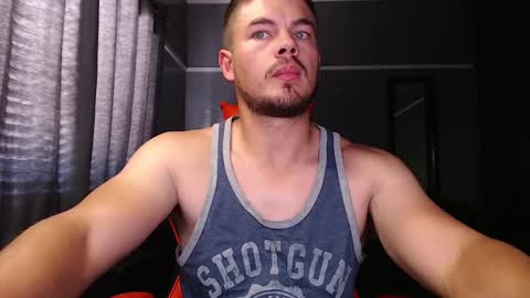 Snapshot of blueeyeboy0 chatting on 12/06/24, 01:33 blueeyeboy0 online show from 12/06/24, 01:33