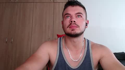 Snapshot of blueeyeboy0 chatting on 01/12/25, 08:14 blueeyeboy0 online show from 01/12/25, 08:14