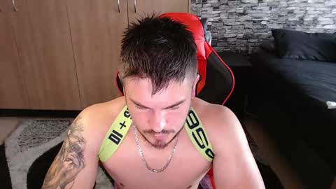 Snapshot of blueeyeboy0 chatting on 02/13/25, 09:30 blueeyeboy0 online show from 02/13/25, 09:30