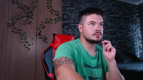 Snapshot of blueeyeboy0 chatting on 03/06/26, 07:27 blueeyeboy0 online show from 03/06/26, 07:27