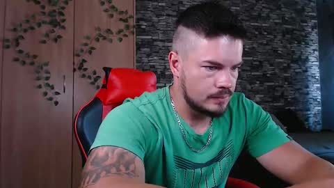 Snapshot of blueeyeboy0 chatting on 03/17/26, 07:55 blueeyeboy0 online show from 03/17/26, 07:55