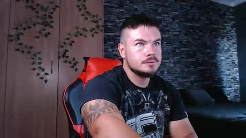 Snapshot of blueeyeboy0 chatting on 03/18/26, 08:06 blueeyeboy0 online show from 03/18/26, 08:06