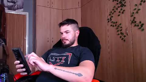 Snapshot of blueeyeboy0 chatting on 06/17/26, 09:01 blueeyeboy0 online show from 06/17/26, 09:01