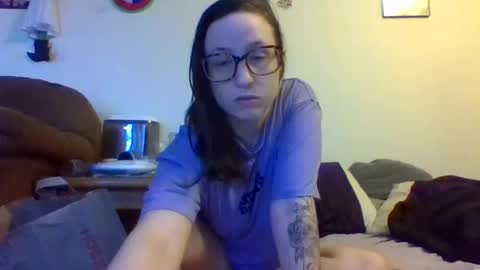 Snapshot of blueeyedbeauty1995 chatting on 02/02/26, 12:42 Blueeyedbeauty online show from 02/02/26, 12:42