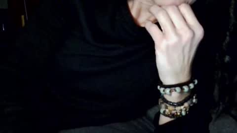 Snapshot of blueeyedlie chatting on 02/01/26, 08:35 Blueeyedlie online show from 02/01/26, 08:35