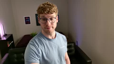 Snapshot of blueeyedtallguy chatting on 03/07/26, 10:40 blueeyedtallguy online show from 03/07/26, 10:40