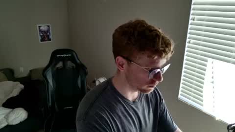 Snapshot of blueeyedtallguy chatting on 07/05/26, 07:21 blueeyedtallguy online show from 07/05/26, 07:21