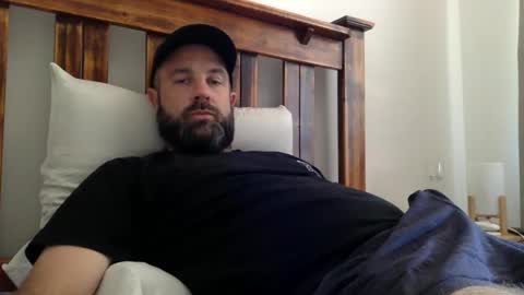 Snapshot of blueeyes705 chatting on 12/28/24, 02:54 blueeyes705 online show from 12/28/24, 02:54