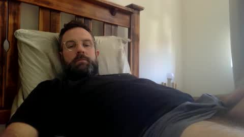 Snapshot of blueeyes705 chatting on 11/12/25, 03:40 blueeyes705 online show from 11/12/25, 03:40