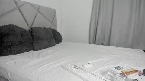 Snapshot of blueeyeslexxxy chatting on 02/03/26, 05:05 blueeyeslexxxy online show from 02/03/26, 05:05