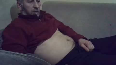 Snapshot of bluehot59 chatting on 01/05/25, 04:48 blue online show from 01/05/25, 04:48