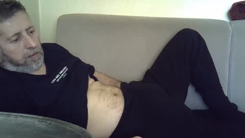 Snapshot of bluehot59 chatting on 03/09/25, 10:08 blue online show from 03/09/25, 10:08