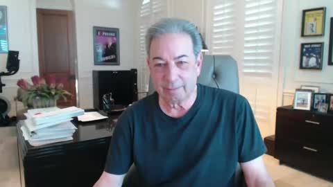 Snapshot of blueisles chatting on 12/08/24, 07:43 blueisles online show from 12/08/24, 07:43