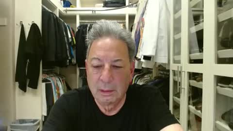 Snapshot of blueisles chatting on 02/05/25, 11:12 blueisles online show from 02/05/25, 11:12