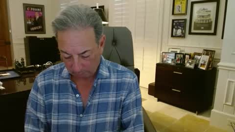 Snapshot of blueisles chatting on 10/12/25, 03:55 blueisles online show from 10/12/25, 03:55