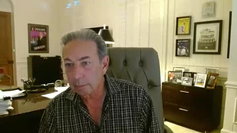 Snapshot of blueisles chatting on 11/06/25, 09:05 blueisles online show from 11/06/25, 09:05