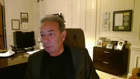 Snapshot of blueisles chatting on 01/16/26, 02:48 blueisles online show from 01/16/26, 02:48