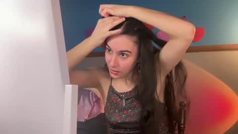 Snapshot of bluntbabe chatting on 02/14/25, 10:47 Sasha online show from 02/14/25, 10:47