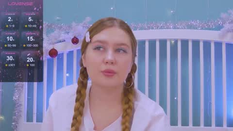 Snapshot of blush_ellie chatting on 01/05/25, 01:47 Ellie3 online show from 01/05/25, 01:47