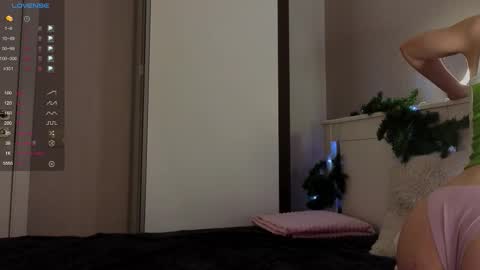 Snapshot of blushinbloom chatting on 02/08/26, 05:55 Dolores online show from 02/08/26, 05:55