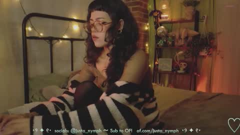 Snapshot of blushing_nymph chatting on 02/13/26, 12:28 Im Nym Justa nymph on twitter and IG online show from 02/13/26, 12:28