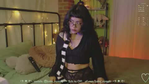 Snapshot of blushing_nymph chatting on 02/21/26, 01:06 Im Nym Justa nymph on twitter and IG online show from 02/21/26, 01:06