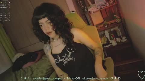 Snapshot of blushing_nymph chatting on 04/23/26, 10:56 Im Nym Justa nymph on twitter and IG online show from 04/23/26, 10:56