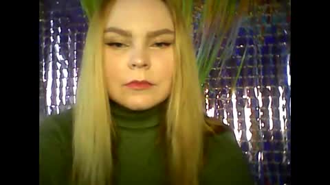 blushing_star online show from 02/12/25, 07:13