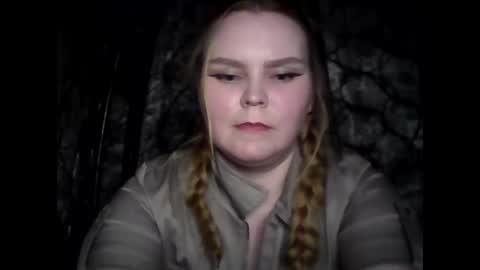 blushing_star online show from 02/18/25, 03:32