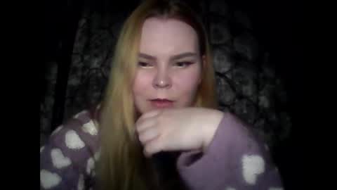 blushing_star online show from 02/19/25, 03:16