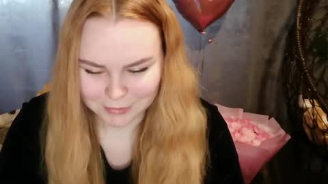 blushing_star online show from 04/25/26, 06:16