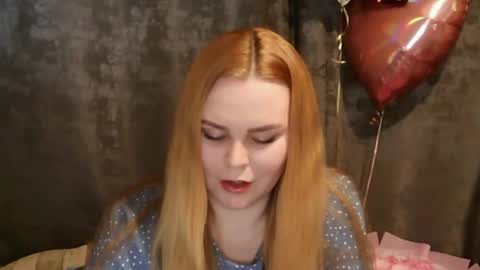 blushing_star online show from 04/27/26, 04:16