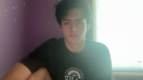 Snapshot of bluskyzz chatting on 09/13/25, 07:35 BluSky online show from 09/13/25, 07:35