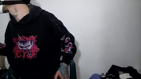 Snapshot of bluu_boy chatting on 03/09/25, 01:56 Blu Boy online show from 03/09/25, 01:56