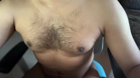 Snapshot of bmporn87 chatting on 06/09/26, 10:27 Horny Ben online show from 06/09/26, 10:27