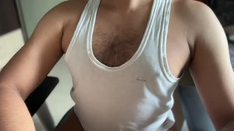 Snapshot of bmporn87 chatting on 07/06/26, 10:23 Horny Ben online show from 07/06/26, 10:23