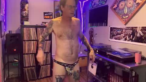 Snapshot of bnczuperzexy chatting on 03/16/26, 05:13 ZuperZexyZounds online show from 03/16/26, 05:13