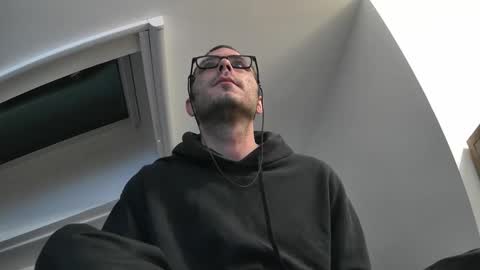 Snapshot of bo22222222 chatting on 03/10/25, 09:32 bo22222222 online show from 03/10/25, 09:32