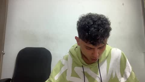 Bob  INDEPENDENT MODEL online show from 12/27/24, 12:50