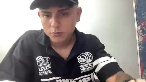 Bob  INDEPENDENT MODEL online show from 03/03/25, 10:10