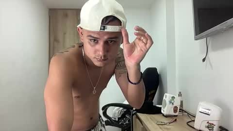 Bob  INDEPENDENT MODEL online show from 09/20/25, 03:07