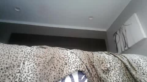 bobbiebone and company online show from 10/05/25, 08:18