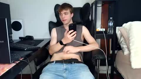 bobby72738 online show from 10/01/25, 02:06