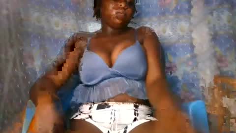 Snapshot of bobby_hottie chatting on 06/15/26, 08:05 bobby_hottie online show from 06/15/26, 08:05