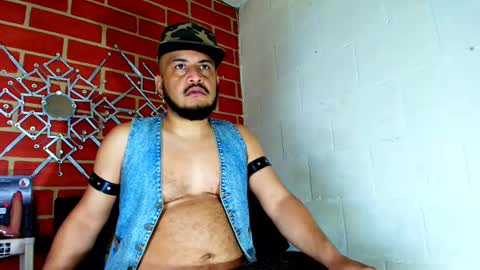 bobby_kbrera online show from 11/17/25, 05:52