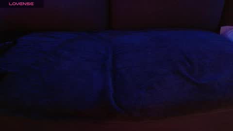 Bobby English online show from 11/28/25, 09:23