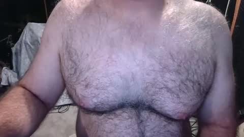 Snapshot of bobbyhill27b chatting on 09/30/25, 03:00 BobbyHill27b online show from 09/30/25, 03:00