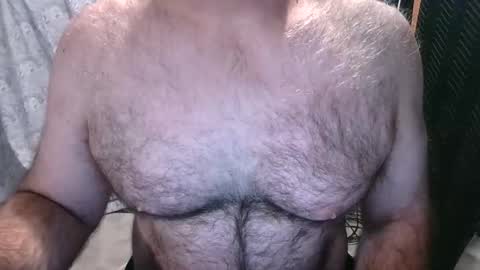 Snapshot of bobbyhill27b chatting on 12/05/25, 03:52 BobbyHill27b online show from 12/05/25, 03:52